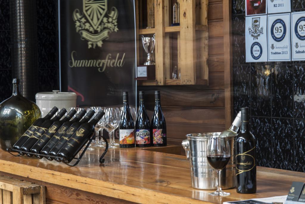 Summerfield Winery And Accommodation Pyrenees Kültér fotó